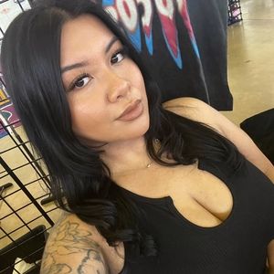 Meet your Posher, Pamela